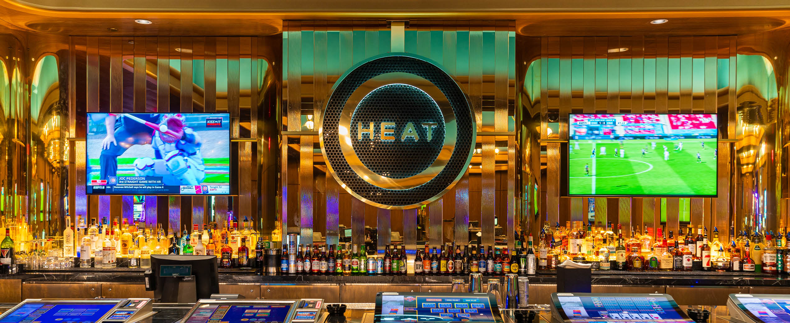 Heat lounge