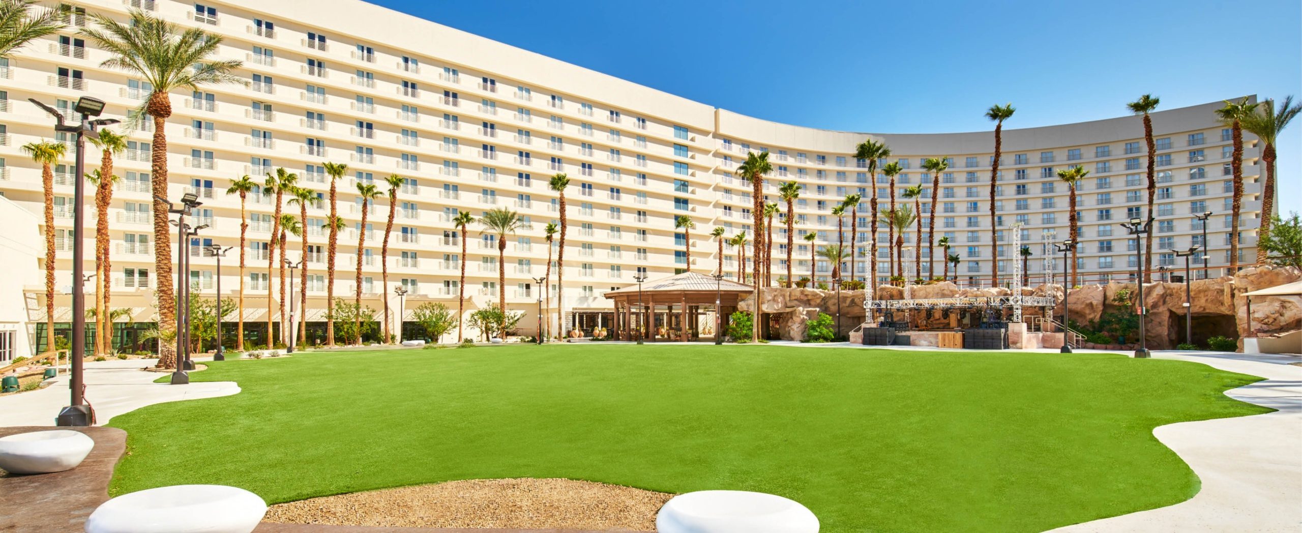 vegas event lawn
